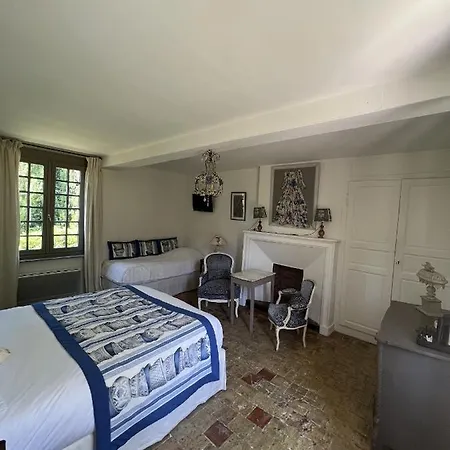 La Maison D'aline - Honfleur - Maison D'hote De Charme A La Normande 게스트하우스 3*