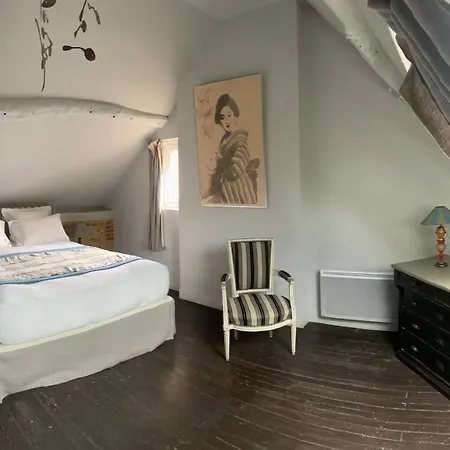 La Maison D'aline - Honfleur - Maison D'hote De Charme A La Normande 4* Pennedepie
