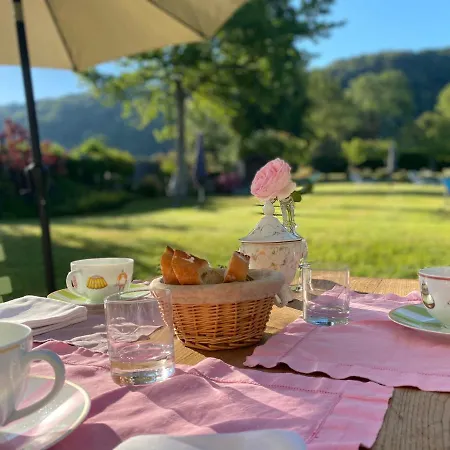La Maison D'aline - Honfleur - Maison D'hote De Charme A La Normande 3* Pennedepie