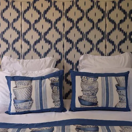 Guest house La Maison D'aline - Honfleur - Maison D'hote De Charme A La Normande 4*