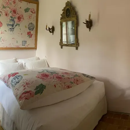 Penzion La Maison D'aline - Honfleur - Maison D'hote De Charme A La Normande 2*