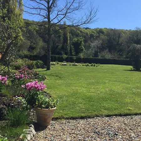 La Maison D'aline - Honfleur - Maison D'hote De Charme A La Normande ゲストハウス 4*