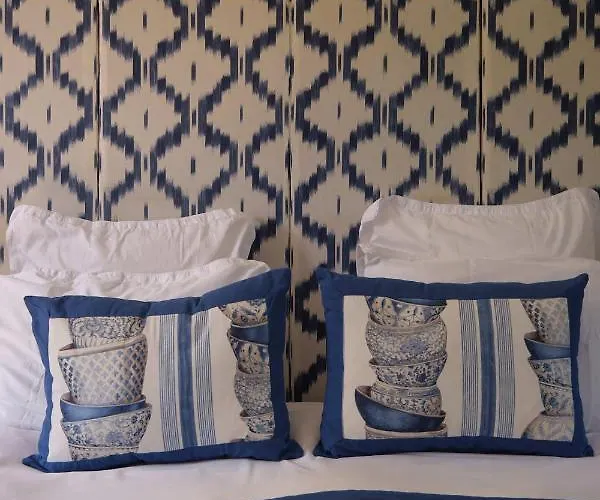 Casa de hóspedes La Maison D'aline - Honfleur - Maison D'hôte De Charme A La Normande 3*